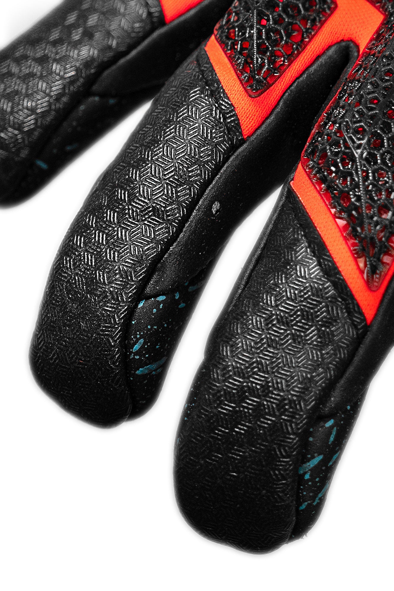 55 70 998 - Attrakt Fusion Carbon 3D - ReuschSoccer