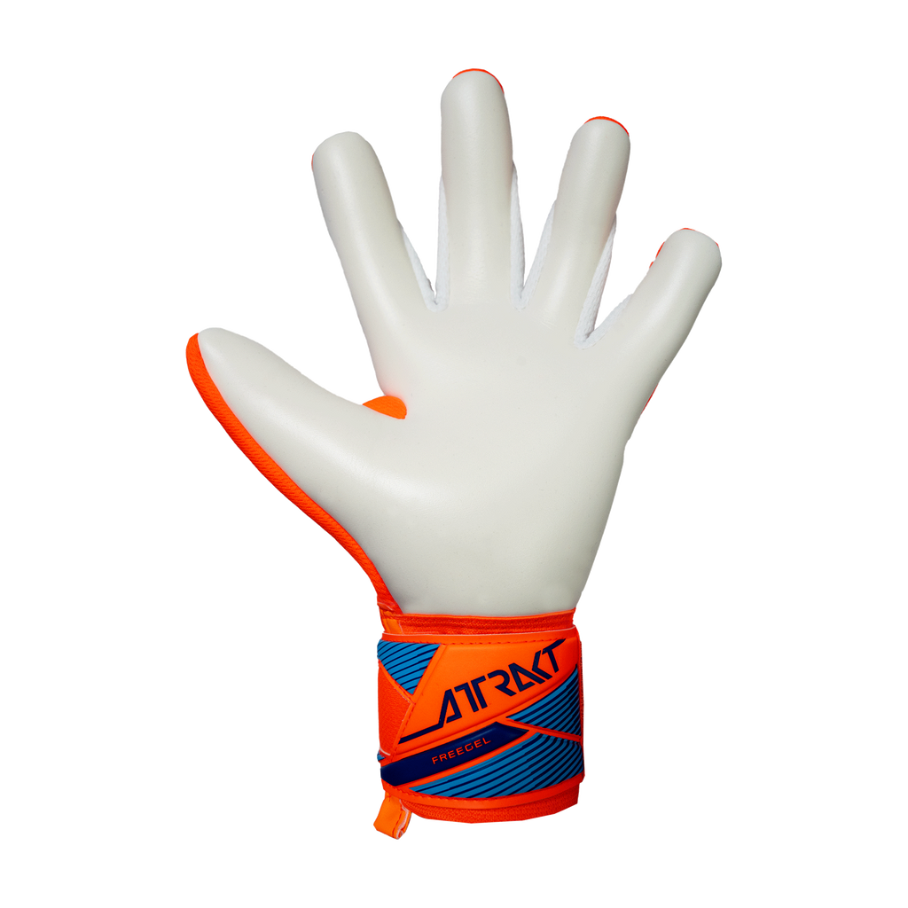 Attrakt Freegel Advance - ReuschSoccer