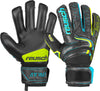 50 70 735 - Reusch Attrakt R3 - ReuschSoccer